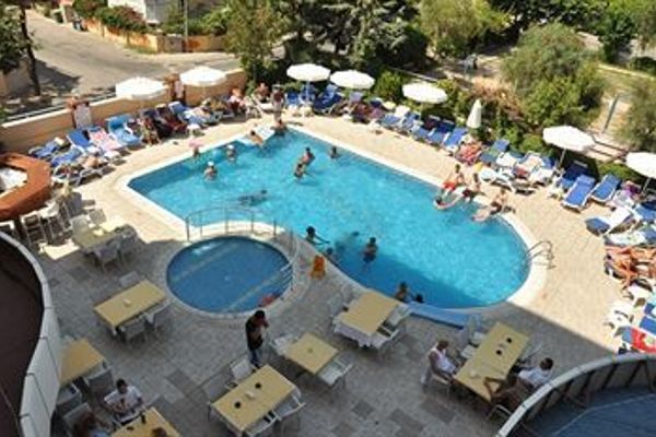 Taç Premier Anex (Alanya)